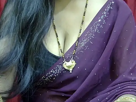 Snapshot of HOT-SEEMAA chatting on 11-22-25, 07:46 HOT-SEEMAA online show from 11-22-25, 07:46