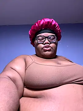 Snapshot of dondivax3 chatting on 10-21-25, 10:38 dondivax3 online show from 10-21-25, 10:38