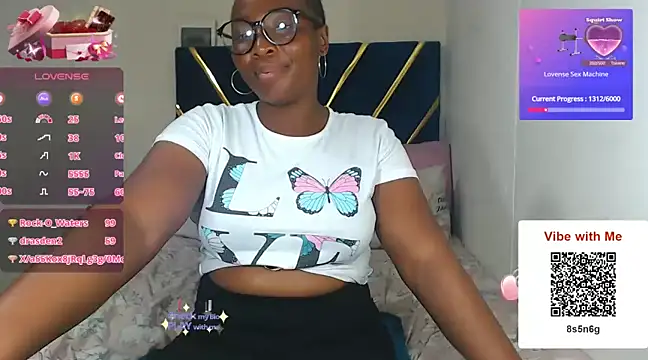 Snapshot of veronica1xxx chatting on 01-12-25, 11:26 veronica1xxx online show from 01-12-25, 11:26