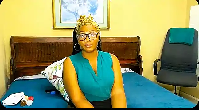 Snapshot of veronica1xxx chatting on 03-17-25, 12:19 veronica1xxx online show from 03-17-25, 12:19