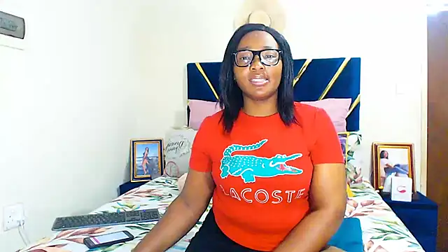 Snapshot of veronica1xxx chatting on 10-05-25, 07:23 veronica1xxx online show from 10-05-25, 07:23