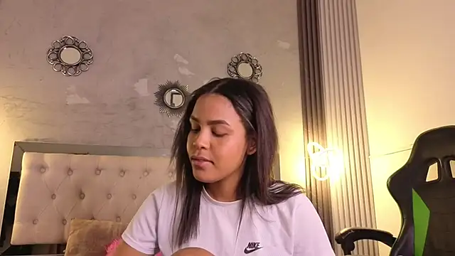 alexa andherson online show from 10-15-25, 07:36