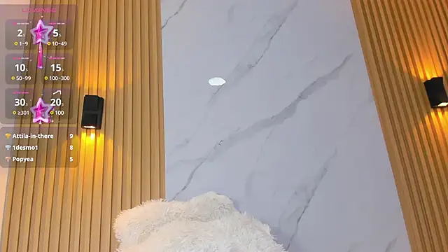 Snapshot of miss_Ari chatting on 01-08-25, 10:27 miss Ari online show from 01-08-25, 10:27