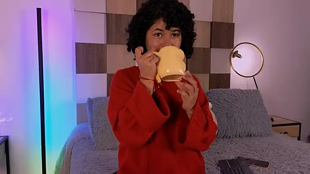 Snapshot of Adele_Carter_ chatting on 11-05-25, 11:21 Adele Carter online show from 11-05-25, 11:21