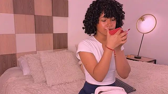 Snapshot of Adele_Carter_ chatting on 11-26-25, 12:39 Adele Carter online show from 11-26-25, 12:39