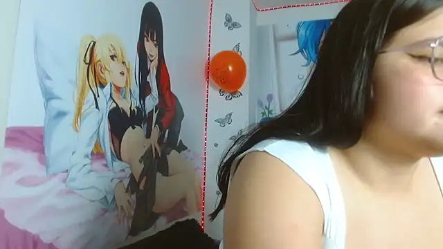 Snapshot of mackenhot303av chatting on 10-14-25, 11:55 mackenhot303av online show from 10-14-25, 11:55