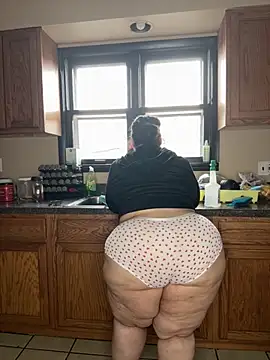 tillymarie34 online show from 11-24-25, 05:56