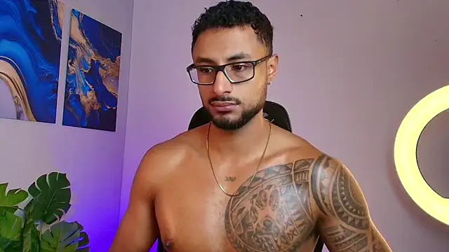 LiamGarcia1 online show from 09-16-25, 03:24