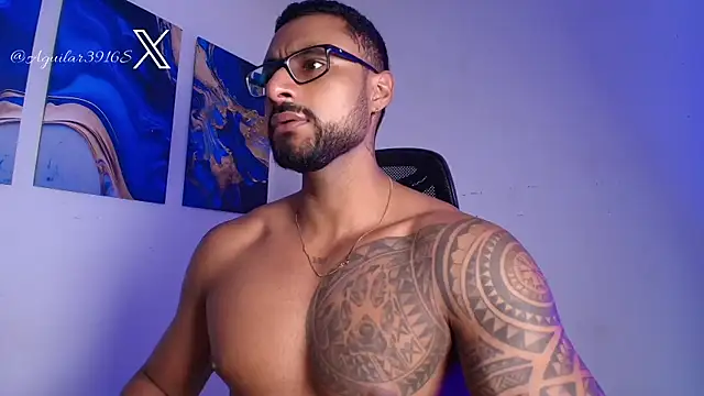 LiamGarcia1 online show from 03-17-26, 05:27