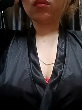 Snapshot of Sajel_000 chatting on 03-09-25, 06:43 Sajel 000 online show from 03-09-25, 06:43