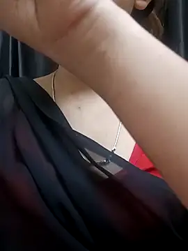 Snapshot of Sajel_000 chatting on 03-10-25, 09:18 Sajel 000 online show from 03-10-25, 09:18