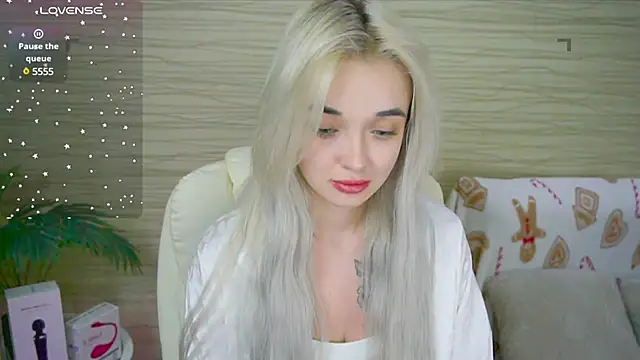 Ashley S online show from 02-06-25, 02:44