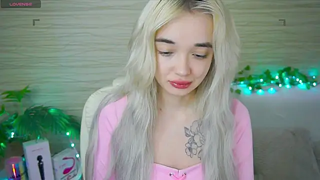 Ashley S online show from 02-25-25, 11:11