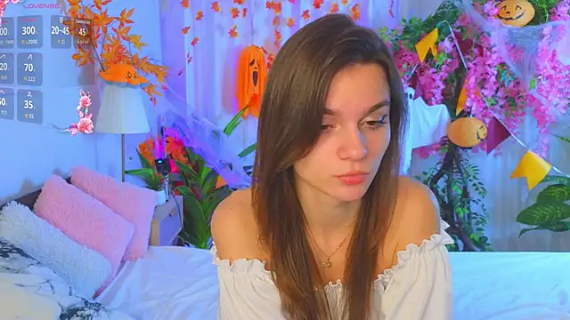 Snapshot of EvaHair chatting on 11-02-25, 07:49 EvaHair online show from 11-02-25, 07:49