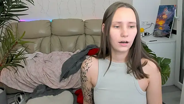 Snapshot of HotCaramellsTV chatting on 03-11-25, 03:34 HotCaramellsTV online show from 03-11-25, 03:34