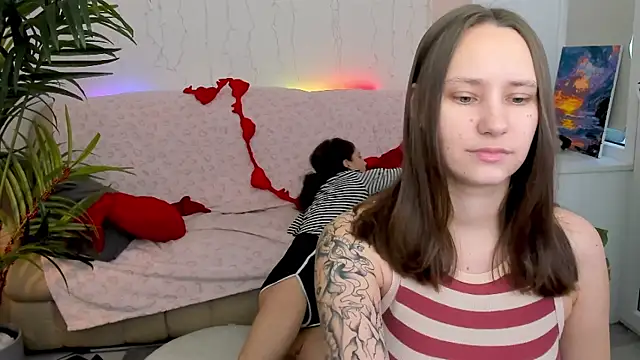 Snapshot of HotCaramellsTV chatting on 03-22-25, 09:24 HotCaramellsTV online show from 03-22-25, 09:24