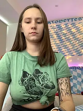 Snapshot of HotCaramellsTV chatting on 10-03-25, 09:39 HotCaramellsTV online show from 10-03-25, 09:39