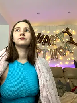 Snapshot of HotCaramellsTV chatting on 10-11-25, 09:08 HotCaramellsTV online show from 10-11-25, 09:08