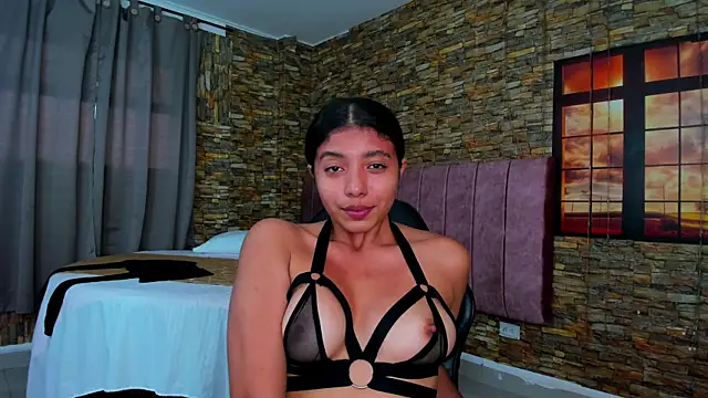 Snapshot of viktorya_xue chatting on 02-10-25, 05:30 viktorya xue online show from 02-10-25, 05:30