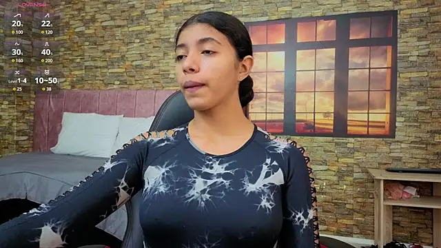 Snapshot of viktorya_xue chatting on 10-12-25, 10:58 viktorya xue online show from 10-12-25, 10:58