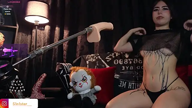 Melanie Nyx online show from 12-16-25, 01:54