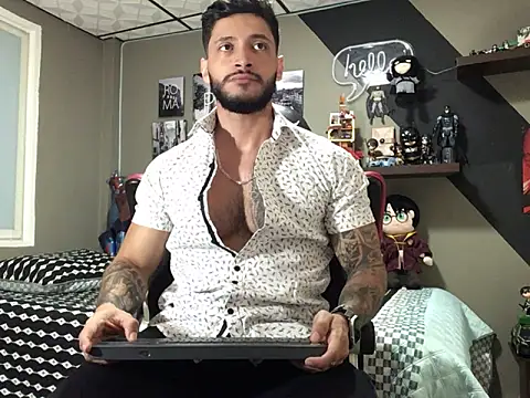 Snapshot of marcel_crawford96 chatting on 02-02-25, 01:52 marcel crawford96 online show from 02-02-25, 01:52