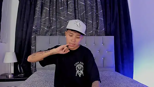 nova sex01 online show from 02-19-25, 04:44