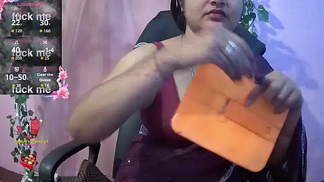 Pari-new online show from 03-24-26, 04:17