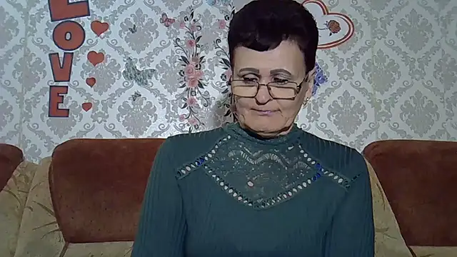 PaulaGolden online show from 04-19-26, 07:38