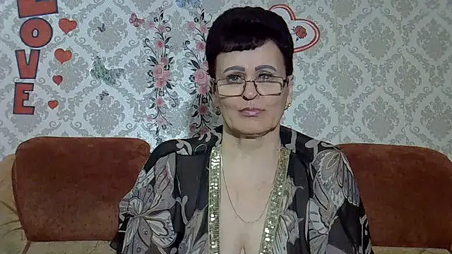 Snapshot of PaulaGolden chatting on 04-26-26, 07:11 PaulaGolden online show from 04-26-26, 07:11