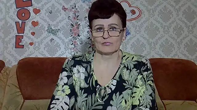 PaulaGolden online show from 07-07-26, 07:40
