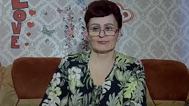 PaulaGolden online show from 07-15-26, 05:40