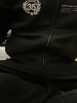 Snapshot of NETORARE_SECRET chatting on 02-10-26, 04:38 NETORARE SECRET online show from 02-10-26, 04:38