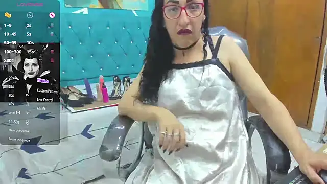 sabrina dupont online show from 10-25-25, 12:56