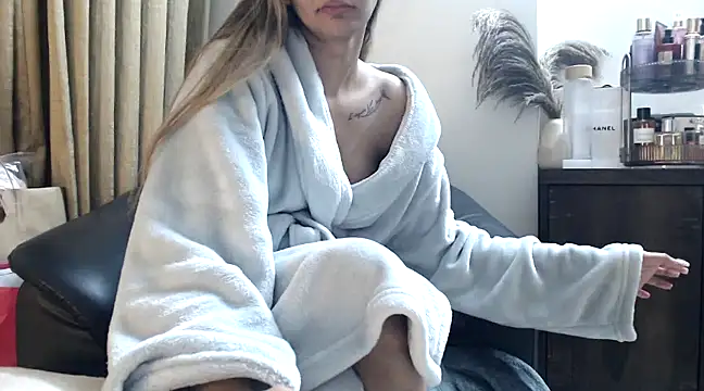 trippy tina online show from 12-23-24, 08:03