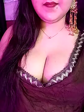Suhanakhan00 online show from 05-15-26, 11:17