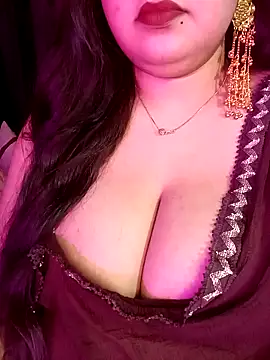 Suhanakhan00 online show from 05-16-26, 10:36
