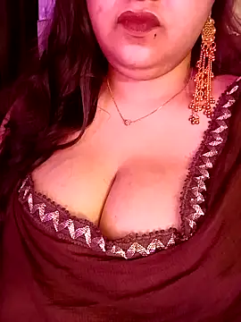 Suhanakhan00 online show from 05-22-26, 10:21