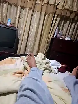 Snapshot of ESTACAMAYOR chatting on 02-24-25, 07:19 ESTACAMAYOR online show from 02-24-25, 07:19