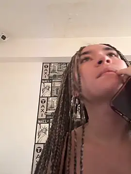 Sophie LS online show from 02-10-26, 12:42