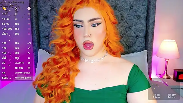 Snapshot of astridjonness chatting on 06-17-26, 02:03 astridjonness online show from 06-17-26, 02:03
