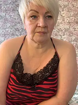 Laura Millf online show from 02-16-25, 07:15