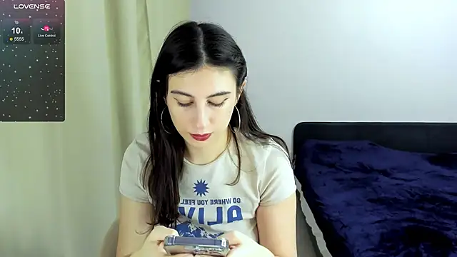 Snapshot of briannababy_ chatting on 01-17-25, 07:05 briannababy online show from 01-17-25, 07:05