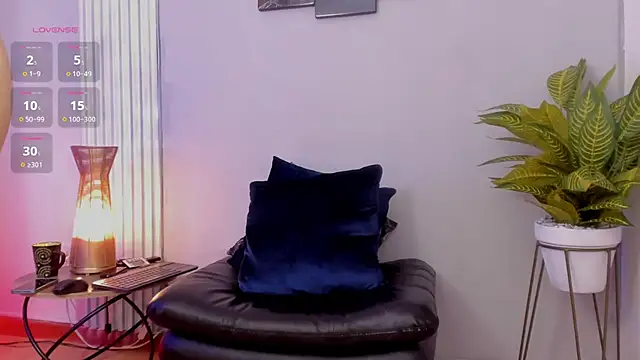 Snapshot of thomas_eliotts chatting on 12-03-24, 10:29 thomas eliotts online show from 12-03-24, 10:29