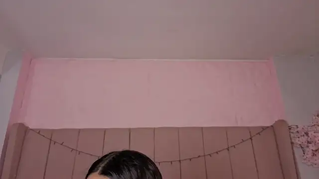 MollyBigBoobs12 online show from 10-21-25, 08:31