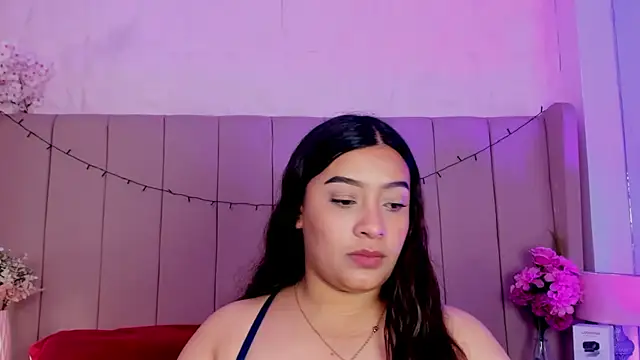 MollyBigBoobs12 online show from 11-04-25, 08:30