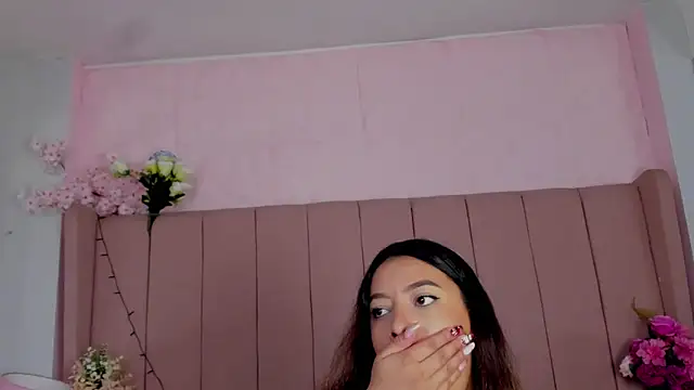 MollyBigBoobs12 online show from 12-18-25, 09:10