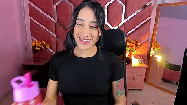 Eimy Sexy  online show from 06-02-26, 01:13