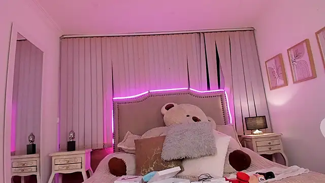 Valentina Se online show from 03-07-25, 07:19