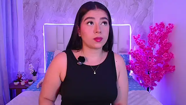 IsabellaAnngel online show from 05-26-26, 10:06